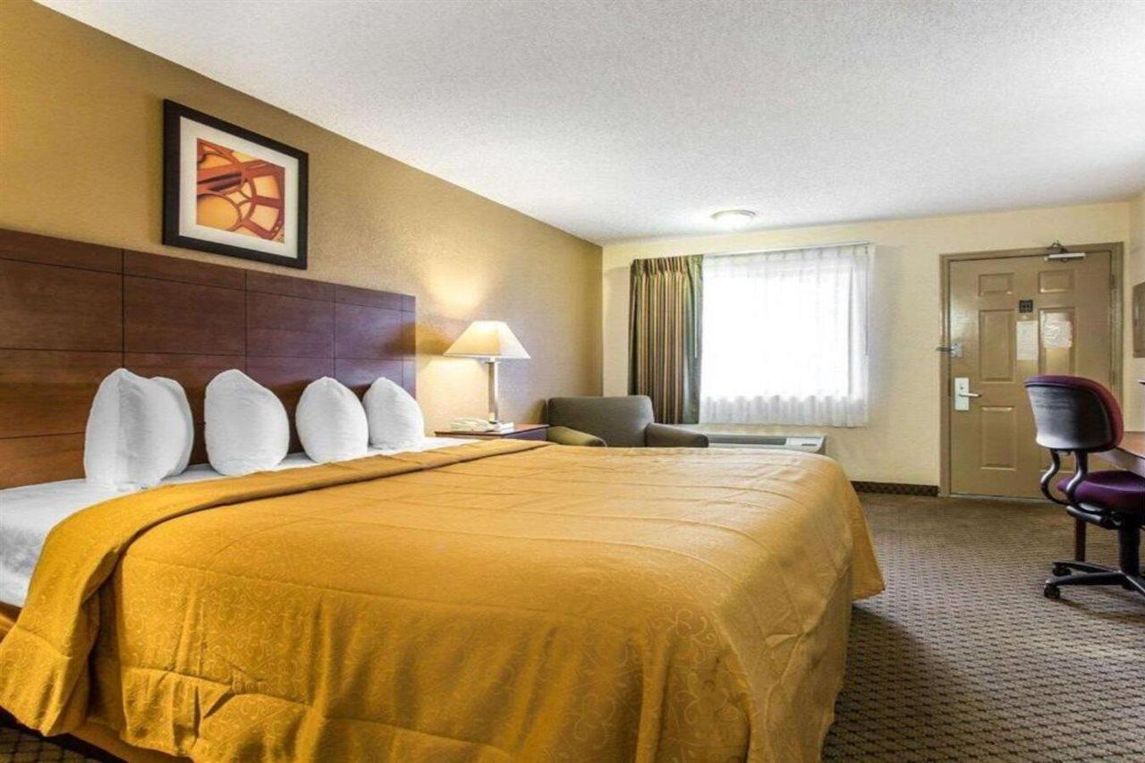 Quality Inn & Suites Morrow Atlanta South Εξωτερικό φωτογραφία