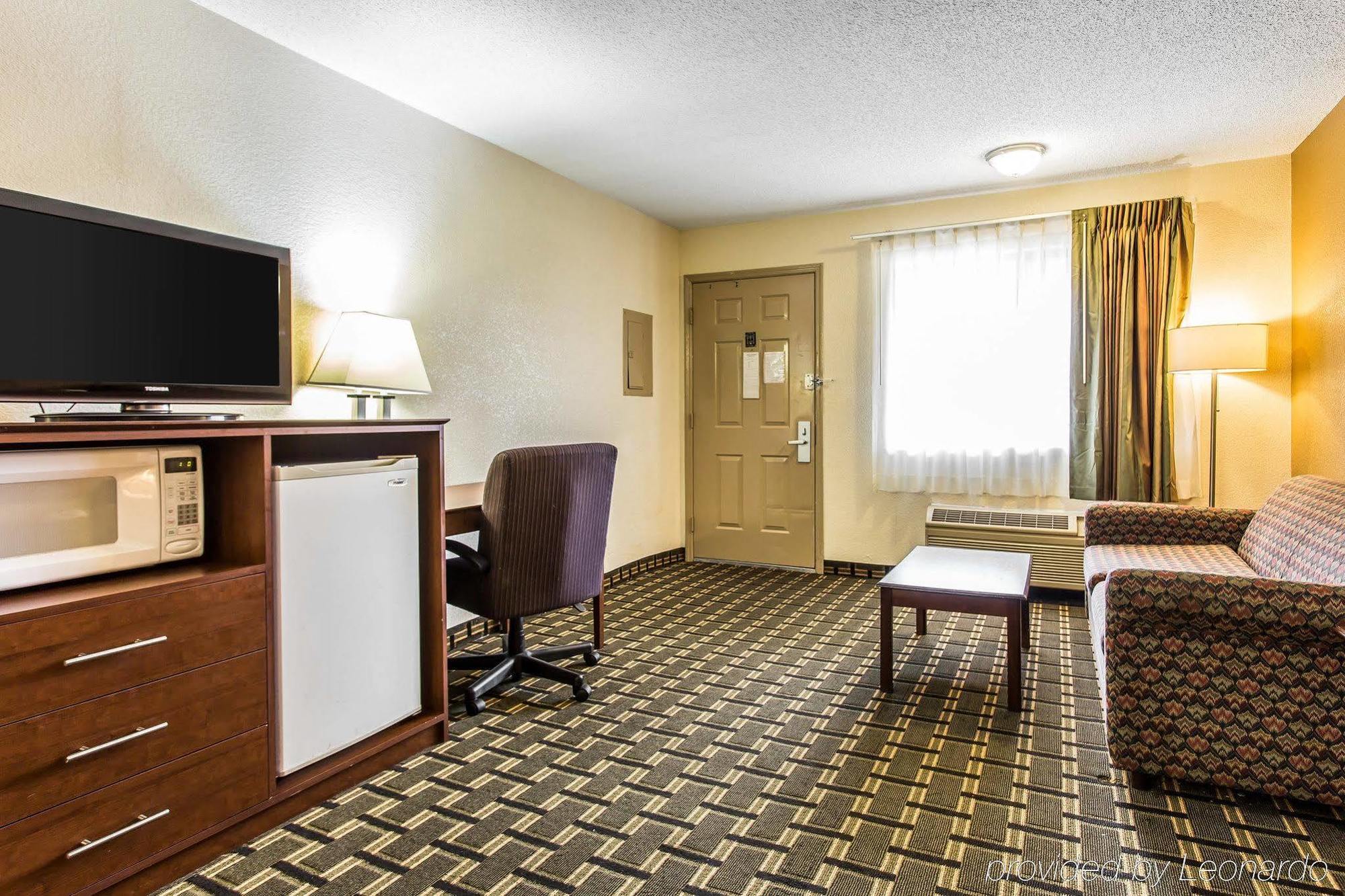 Quality Inn & Suites Morrow Atlanta South Εξωτερικό φωτογραφία