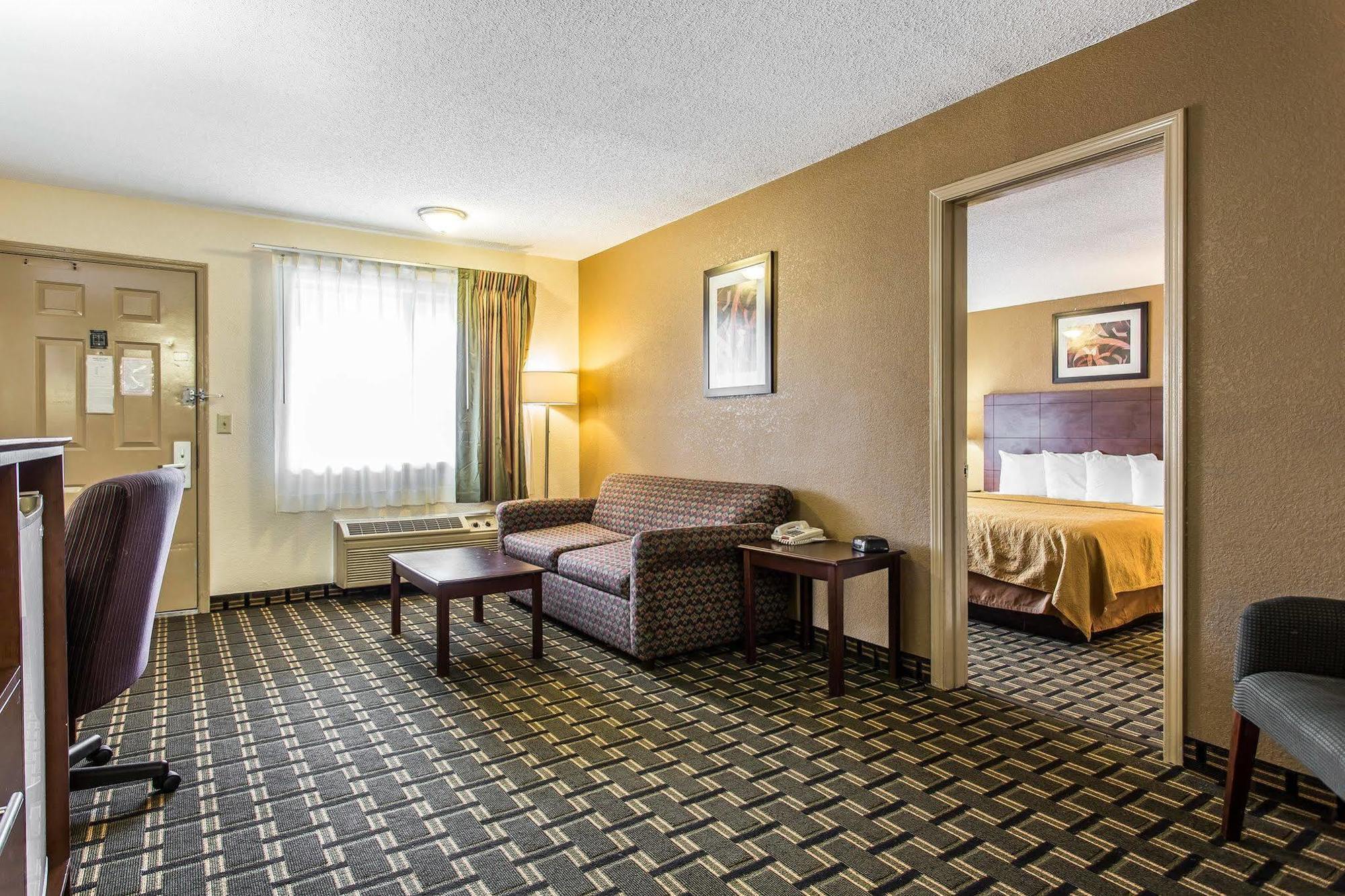 Quality Inn & Suites Morrow Atlanta South Εξωτερικό φωτογραφία
